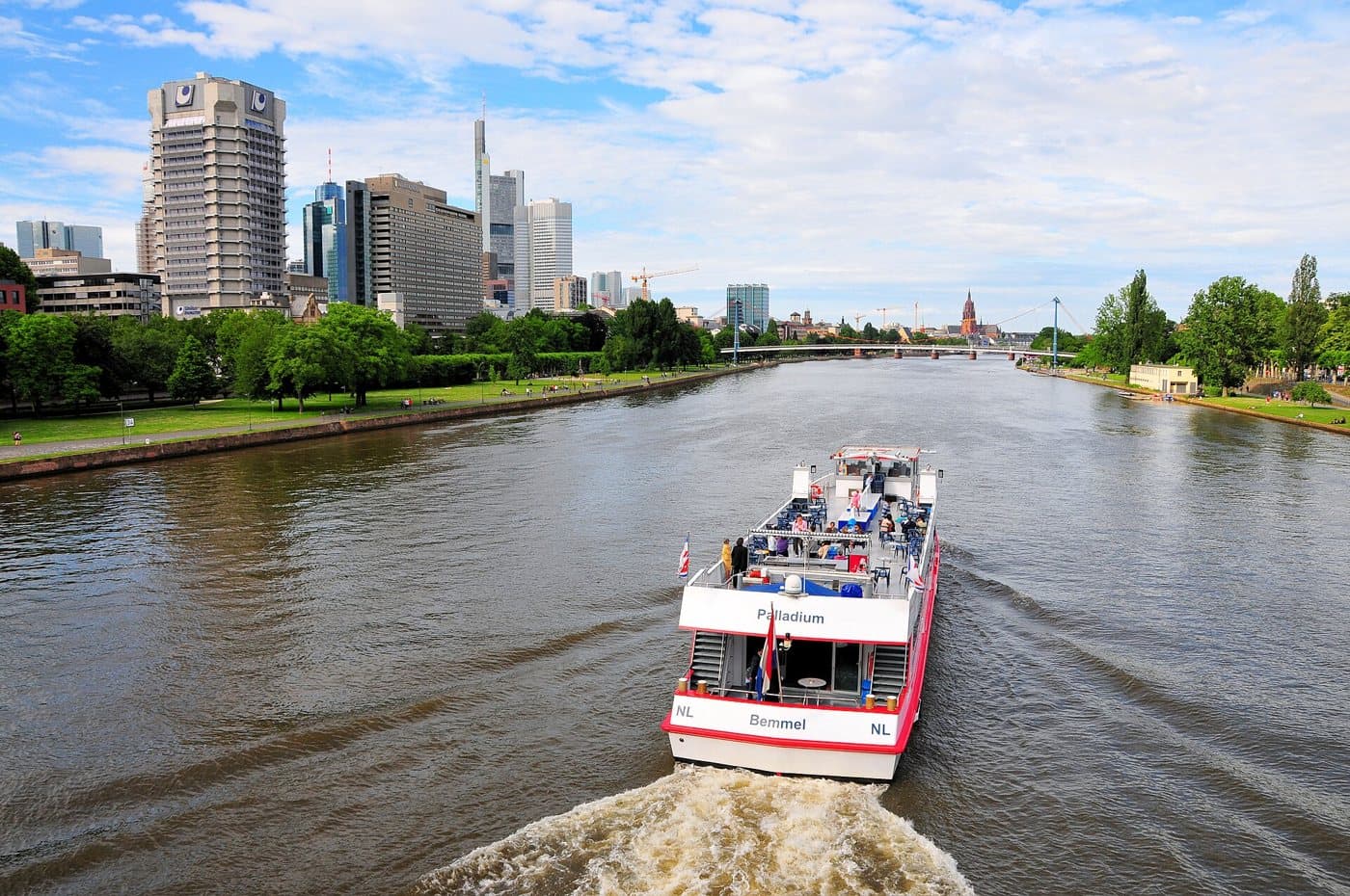 A sightseeing boat on the River Main in Frankfurt